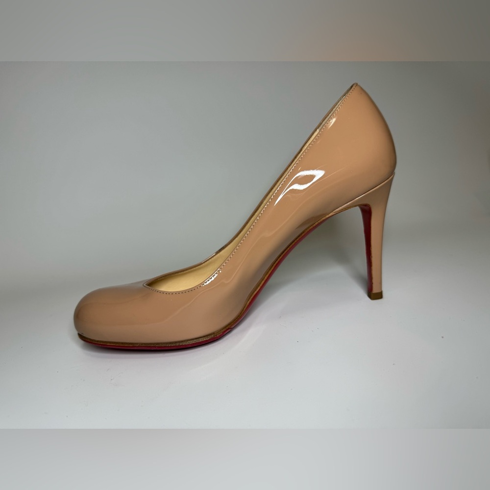 $745 Christian Louboutin Nude Beige Patent Leather 70mm Simple Pumps 35